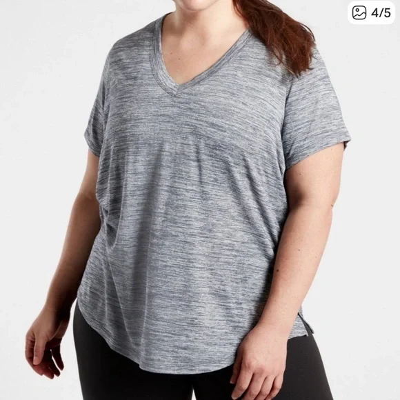 Athleta Breezy Heather scoop V neck - Picture 4 of 4
